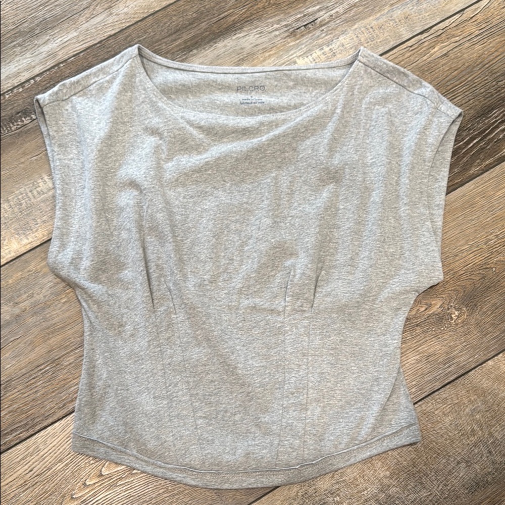 Pilcro Light Gray Short Sleeve Top